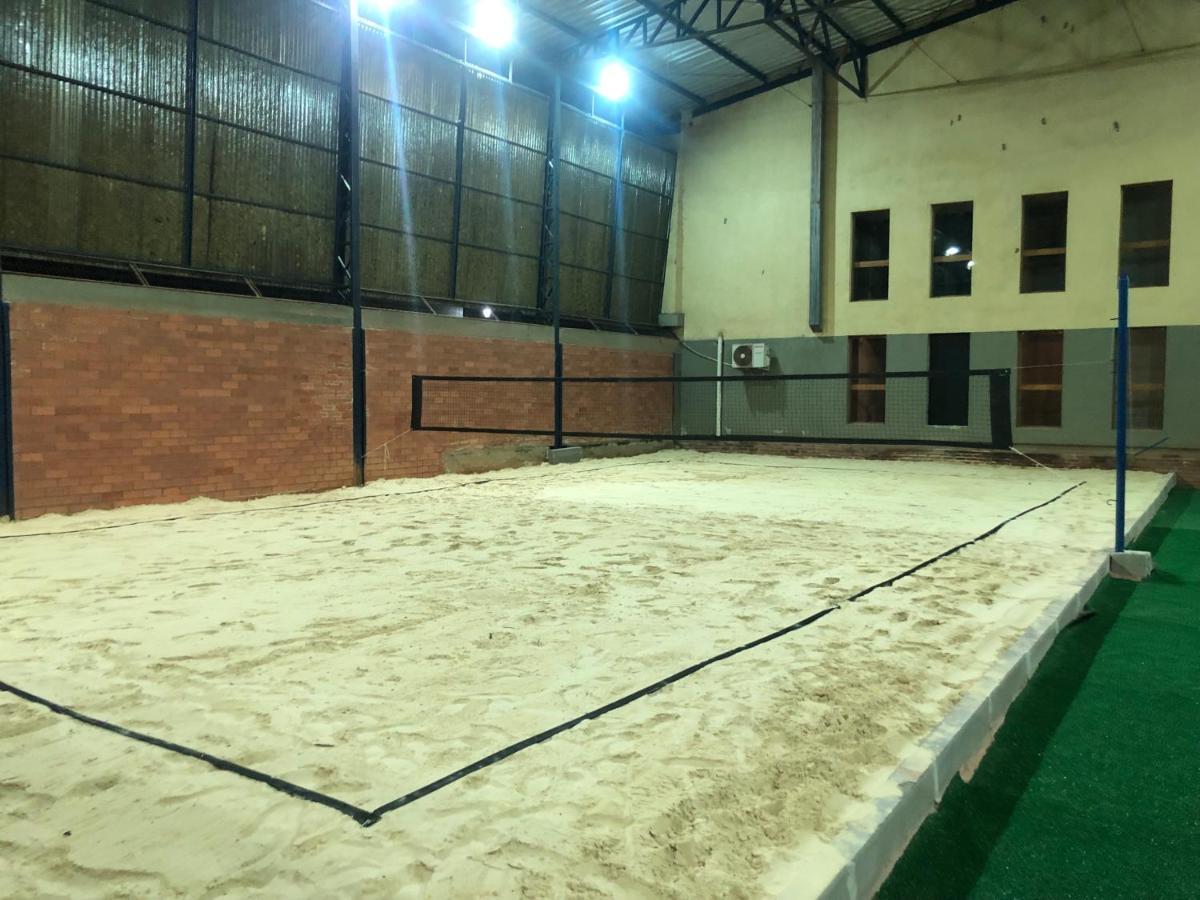 Estalagem Vila Suzana - Quadra De Beach Tennis Indoor Канела Екстериор снимка