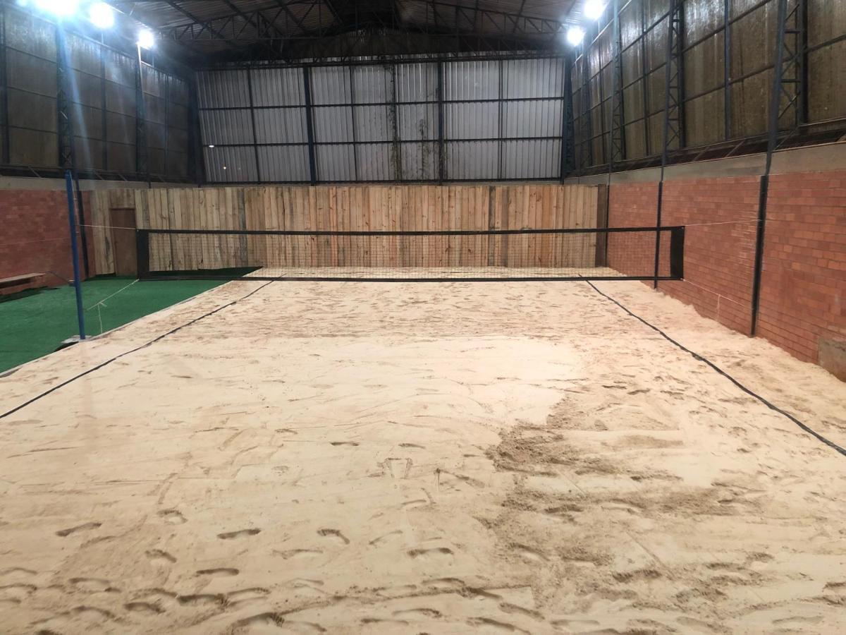 Estalagem Vila Suzana - Quadra De Beach Tennis Indoor Канела Екстериор снимка